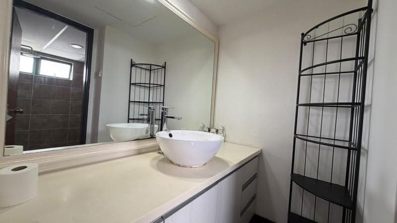 Condominium for Rent at Vista Kiara - Jobe Koo - Bathroom - PropertyGuru.com.my