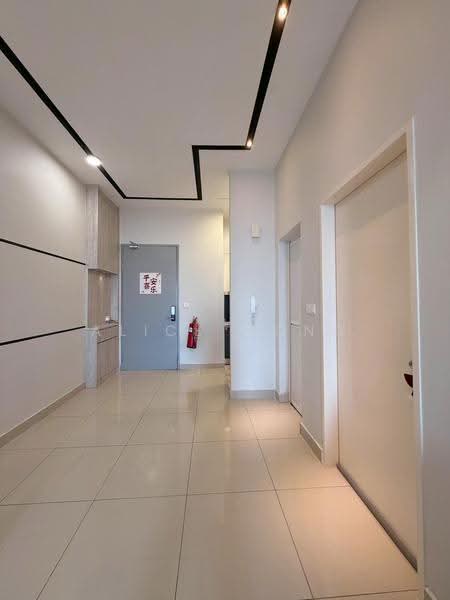 Kondominium untuk Dijual di Maple Residence - Alice Wong - Corridor - PropertyGuru.com.my