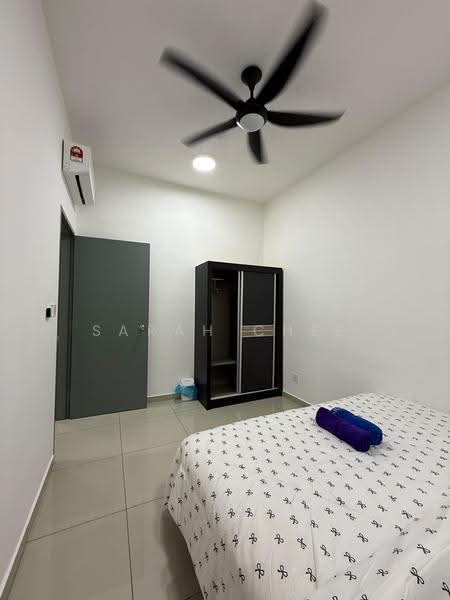 Kediaman Servis untuk Disewa di Parkland Residence @ Kajang 2 - Sarah Chee - Bedroom - PropertyGuru.com.my