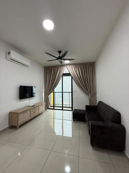 Kediaman Servis untuk Disewa di Parkland Residence @ Kajang 2 - Sarah Chee - Living Room - PropertyGuru.com.my