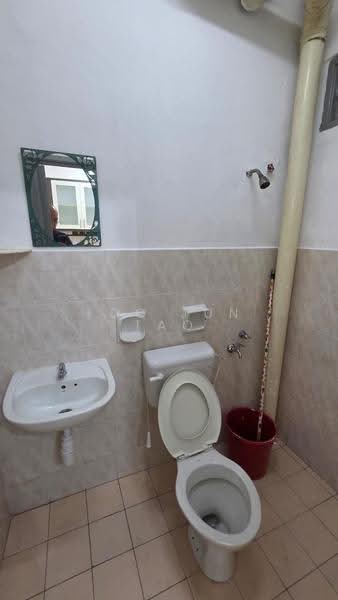 2-storey Terraced House for Sale in Taman Sri Pulai Perdana (Skudai) - Foo Jun Tao - Bathroom - PropertyGuru.com.my