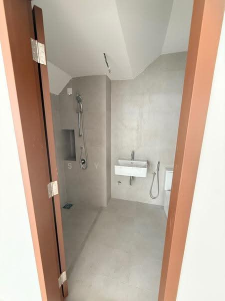 Rumah Kluster untuk Dijual di Austin Crest (Johor Bahru) - Sky Tan - Bathroom - PropertyGuru.com.my