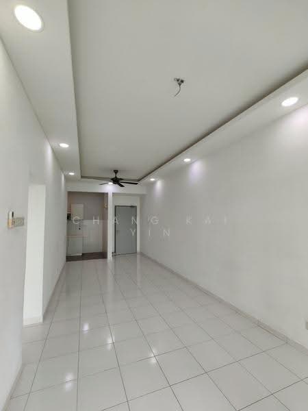 Service Residence for Rent at Jentayu Residensi @ Tampoi - Chang Kai Yin - Living Room - PropertyGuru.com.my