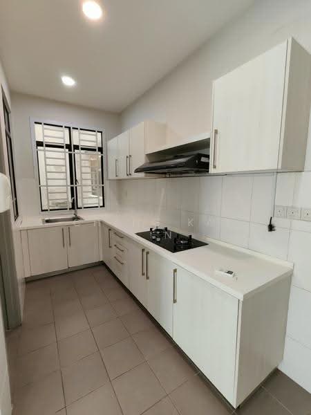 Service Residence for Rent at Jentayu Residensi @ Tampoi - Chang Kai Yin - Kitchen - PropertyGuru.com.my
