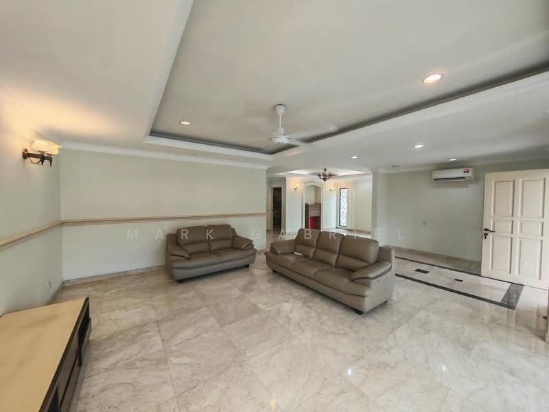 Semi-Detached House for Rent in Usj 5 (Subang Jaya) - Mark Gabriel - Living Room - PropertyGuru.com.my