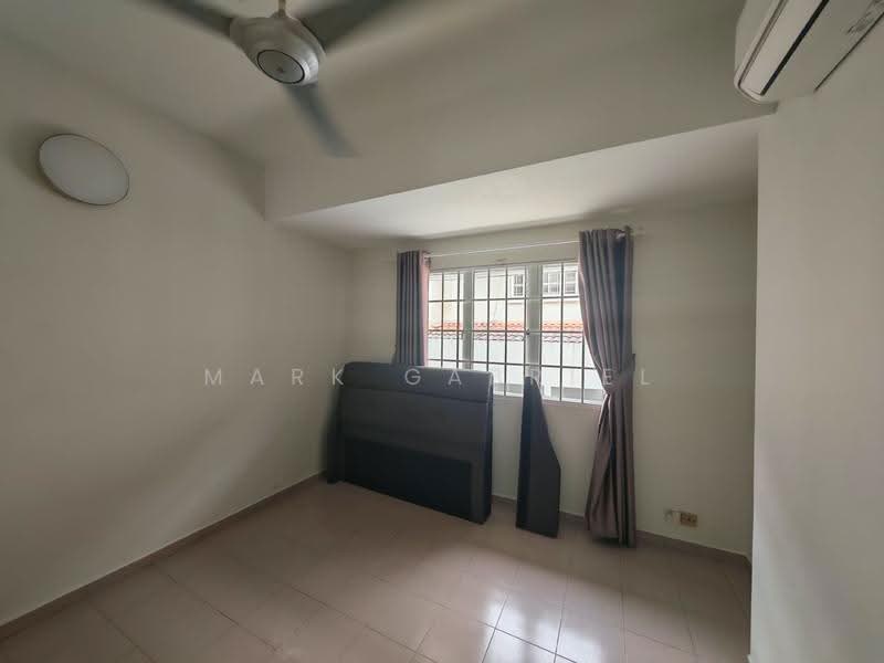 Semi-Detached House for Rent in Usj 5 (Subang Jaya) - Mark Gabriel - Bedroom - PropertyGuru.com.my