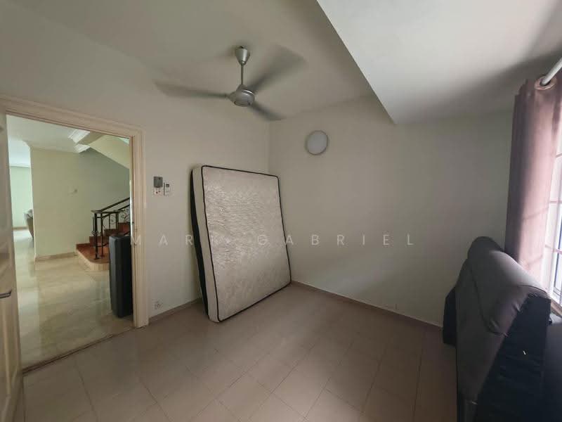 Semi-Detached House for Rent in Usj 5 (Subang Jaya) - Mark Gabriel - Living Room - PropertyGuru.com.my