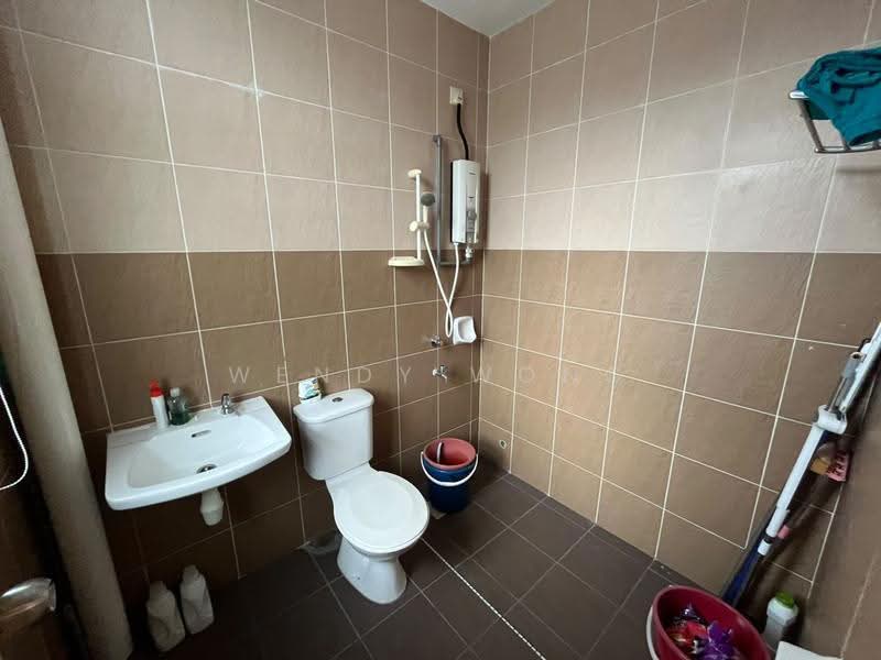 2-storey Terraced House for Sale in Taman Sierra Perdana (Masai) - Wendy Wong - Bathroom - PropertyGuru.com.my