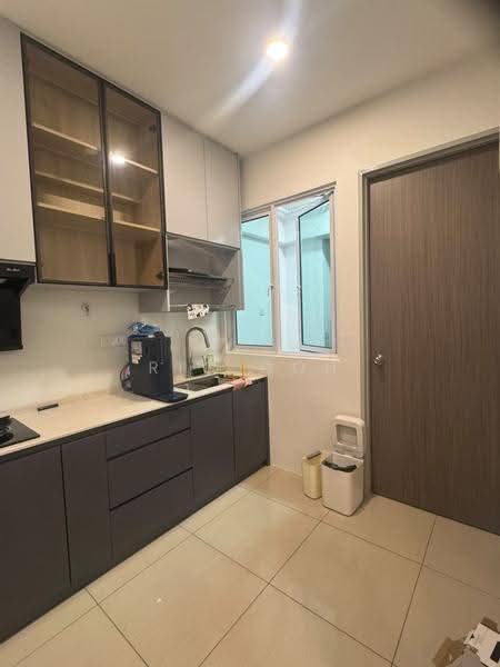 Kondominium untuk Dijual di Zen 6 - Ric Goh - Kitchen - PropertyGuru.com.my