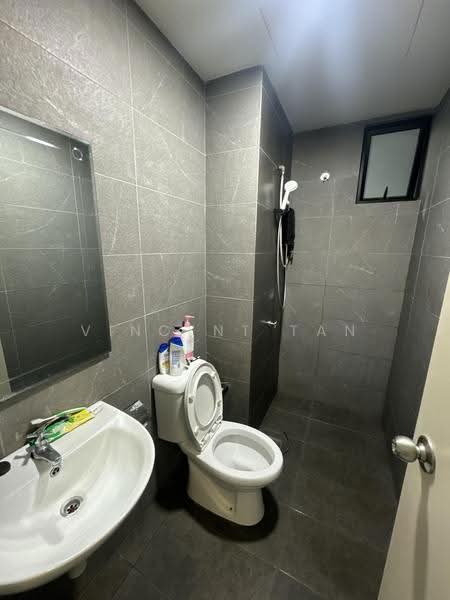 Kediaman Servis untuk Disewa di Majestic Maxim - Vincent Tan - Bathroom - PropertyGuru.com.my