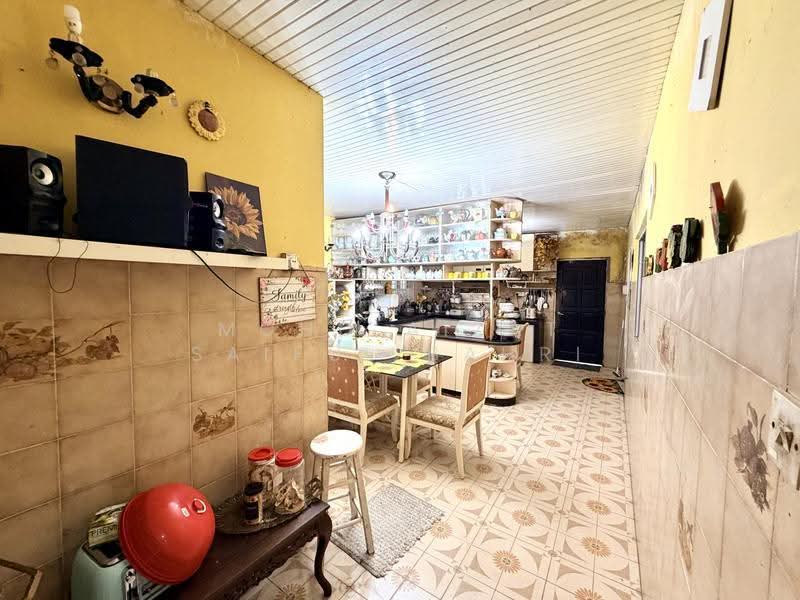 Rumah Banglo untuk Dijual di Taman Melawati (Ulu Kelang) - Mohd Aizat Saiful Bahri - Kitchen - PropertyGuru.com.my