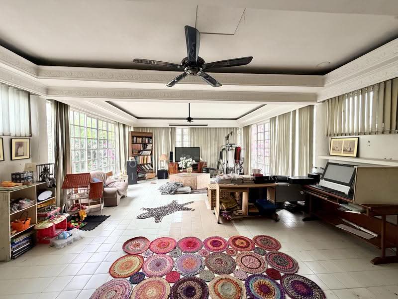 Rumah Banglo untuk Dijual di Taman Melawati (Ulu Kelang) - Mohd Aizat Saiful Bahri - Living Room - PropertyGuru.com.my