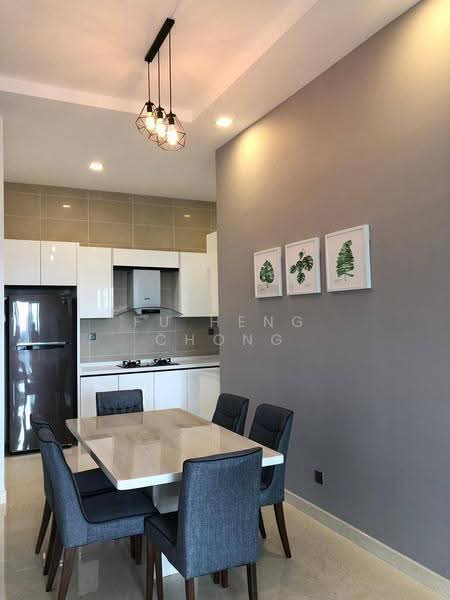 Kediaman Servis untuk Disewa di TriTower Residence @ Johor Bahru Sentral - Fu Heng Chong - Dining Room - PropertyGuru.com.my