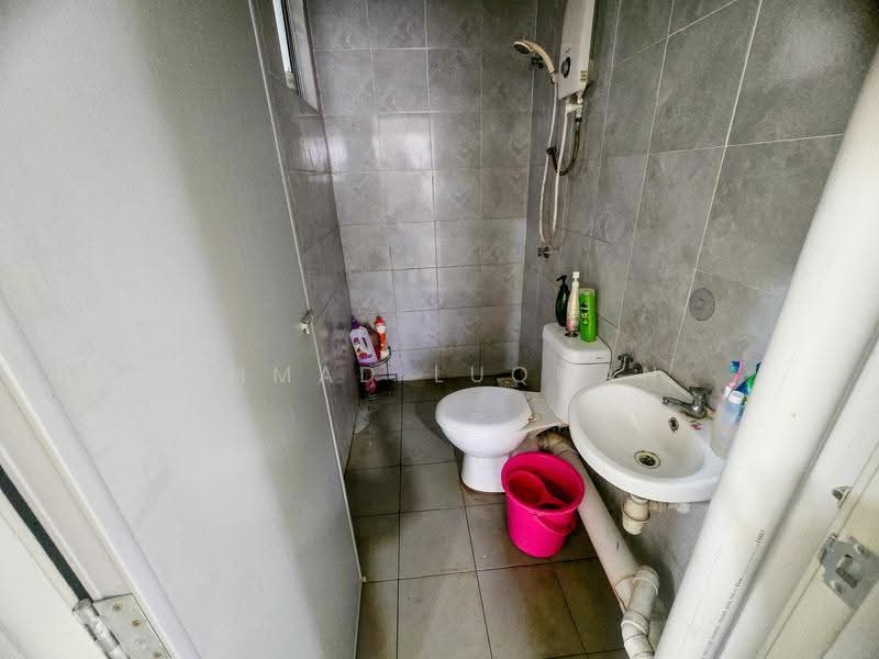 Apartment for Sale at Vesta View - Ahmad Luqman - Bathroom - PropertyGuru.com.my