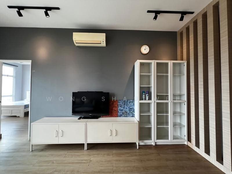Kondominium untuk Disewa di M Condominium @ Larkin - Wong Shau Wei - Living Room - PropertyGuru.com.my