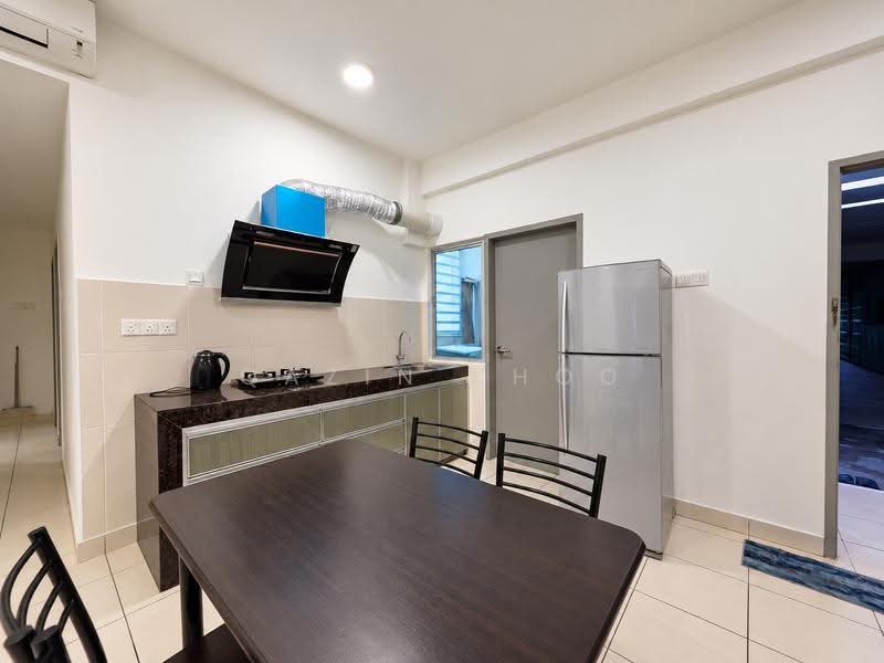 Pangsapuri untuk Disewa di Residensi Kepayang (Residensi Fairpark) - Qazin Khoo - Kitchen - PropertyGuru.com.my