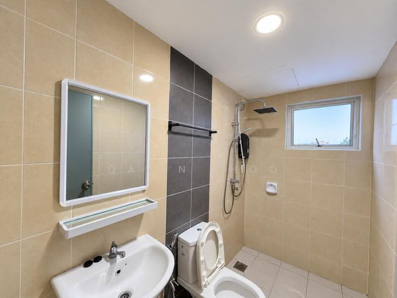Pangsapuri untuk Disewa di Residensi Kepayang (Residensi Fairpark) - Qazin Khoo - Bathroom - PropertyGuru.com.my