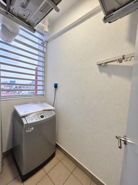 Pangsapuri untuk Disewa di Residensi Kepayang (Residensi Fairpark) - Qazin Khoo - Laundry Room - PropertyGuru.com.my