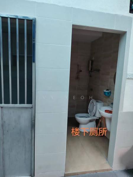 Rumah Teres 3-Tingkat untuk Dijual di Jelutong (Penang) - Ivy Yeoh - Bathroom - PropertyGuru.com.my
