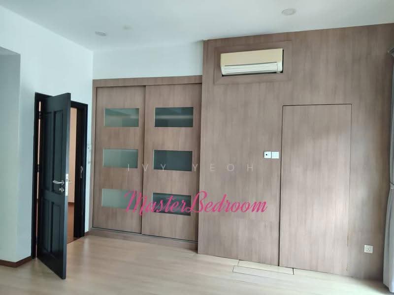 Rumah Teres 3-Tingkat untuk Dijual di Jelutong (Penang) - Ivy Yeoh - Master Bedroom - PropertyGuru.com.my