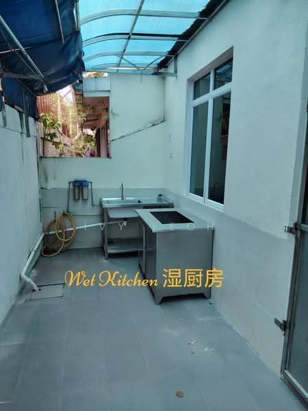 Rumah Teres 3-Tingkat untuk Dijual di Jelutong (Penang) - Ivy Yeoh - Kitchen - PropertyGuru.com.my
