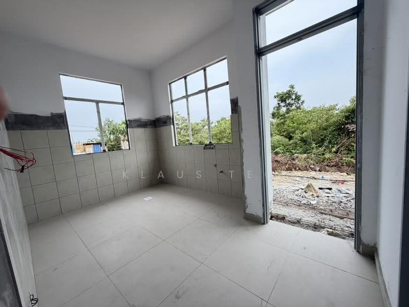 Semi-Detached House for Sale in Kampung Jalan Kebun (Shah Alam) - Klaus Teo - Interior - PropertyGuru.com.my