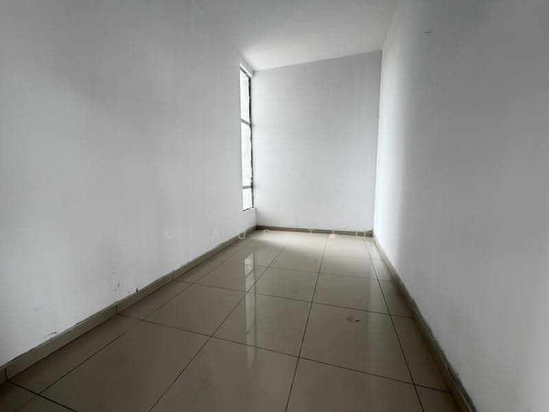 Semi-Detached House for Sale in Kampung Jalan Kebun (Shah Alam) - Klaus Teo - PropertyGuru.com.my