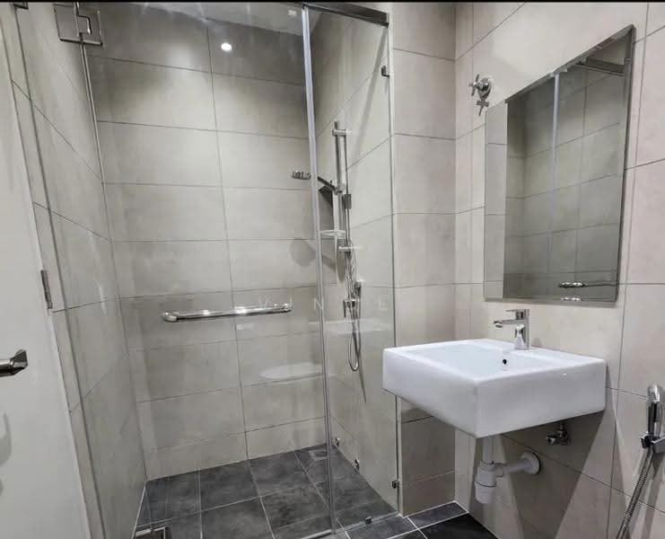 Kediaman Servis untuk Disewa di Sunway Avila Residences - Vince Lim - Bathroom - PropertyGuru.com.my