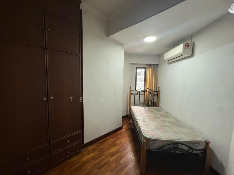 Condominium for Sale at Villa Puteri - Terry Law - Bedroom - PropertyGuru.com.my