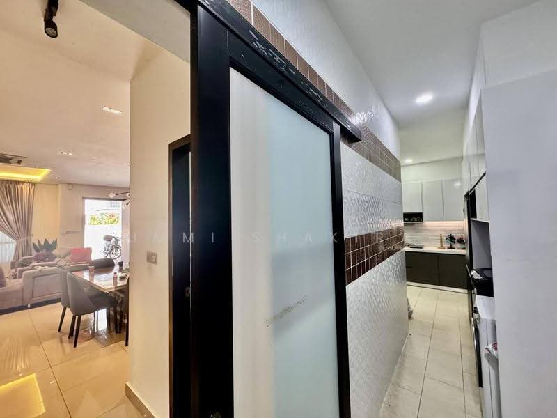 Cluster House for Sale in Johor Bahru (Johor) - Ummi Shakira - PropertyGuru.com.my