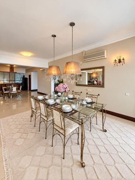 Kondominium untuk Disewa di Silverton Condominium - Andrew Chong - Dining Room - PropertyGuru.com.my