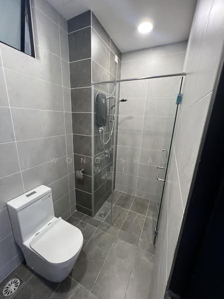 Kediaman Servis untuk Disewa di Twin Tower Residence - Wong Shau Wei - Bathroom - PropertyGuru.com.my