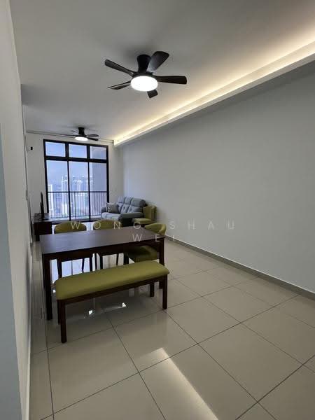 Kediaman Servis untuk Disewa di Twin Tower Residence - Wong Shau Wei - Living Room - PropertyGuru.com.my
