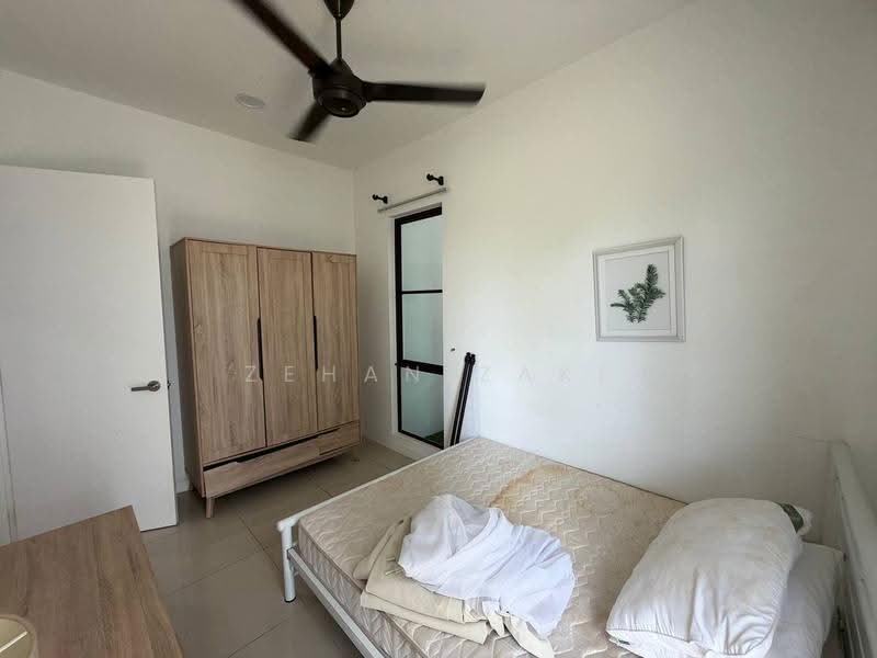 Kondominium untuk Disewa di Isle of Kamares - Zehan Zaki - Bedroom - PropertyGuru.com.my