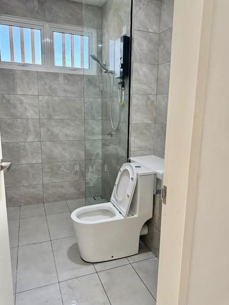 2-storey Terraced House for Rent in Aspen Vision City (Batu Kawan) - Carmen Por - Bathroom - PropertyGuru.com.my