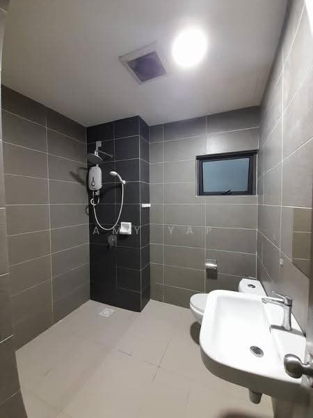 Condominium for Sale at The Henge - Amy Yap - Bathroom - PropertyGuru.com.my