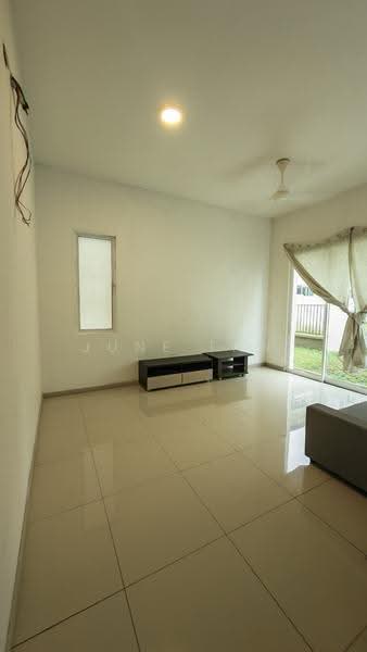 Bungalow House for Rent in Taman Equine (Seri Kembangan) - June Tan - Living Room - PropertyGuru.com.my
