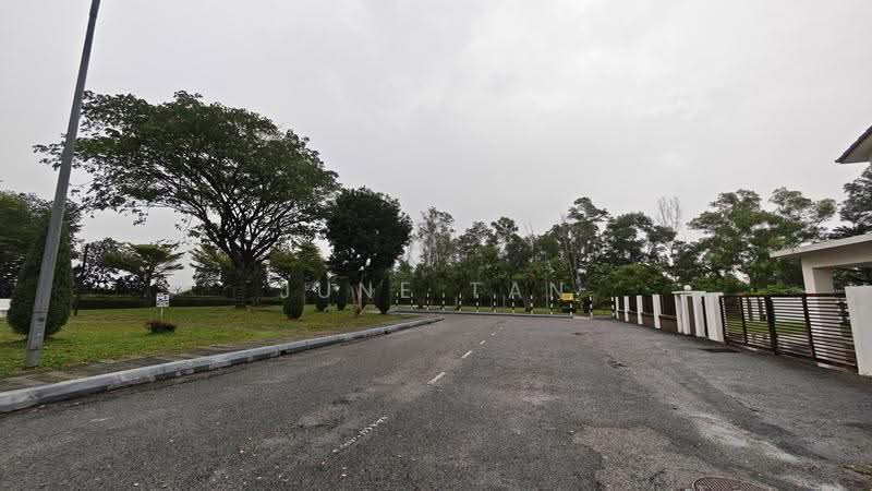 Bungalow House for Rent in Taman Equine (Seri Kembangan) - June Tan - Exterior - PropertyGuru.com.my