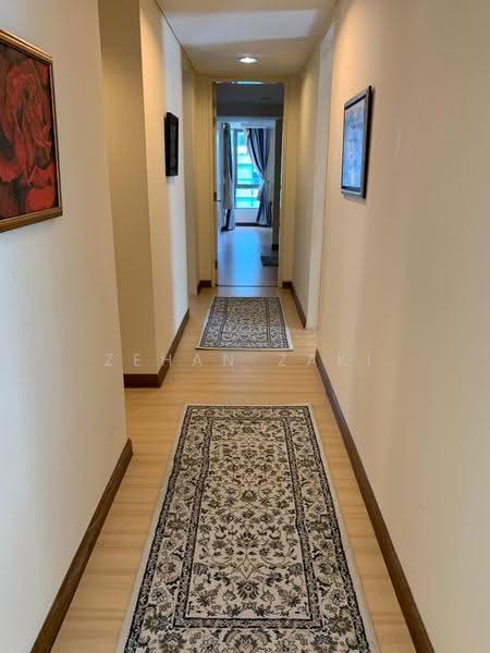 Kondominium untuk Disewa di 2 Hampshire - Zehan Zaki - Corridor - PropertyGuru.com.my
