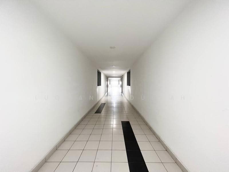 Condominium for Sale at Simfoni 1 - Luqman Abdullah - Corridor - PropertyGuru.com.my
