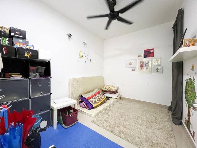Condominium for Sale at Simfoni 1 - Luqman Abdullah - Bedroom - PropertyGuru.com.my