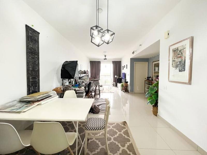 Condominium for Sale at Simfoni 1 - Luqman Abdullah - Living Room - PropertyGuru.com.my