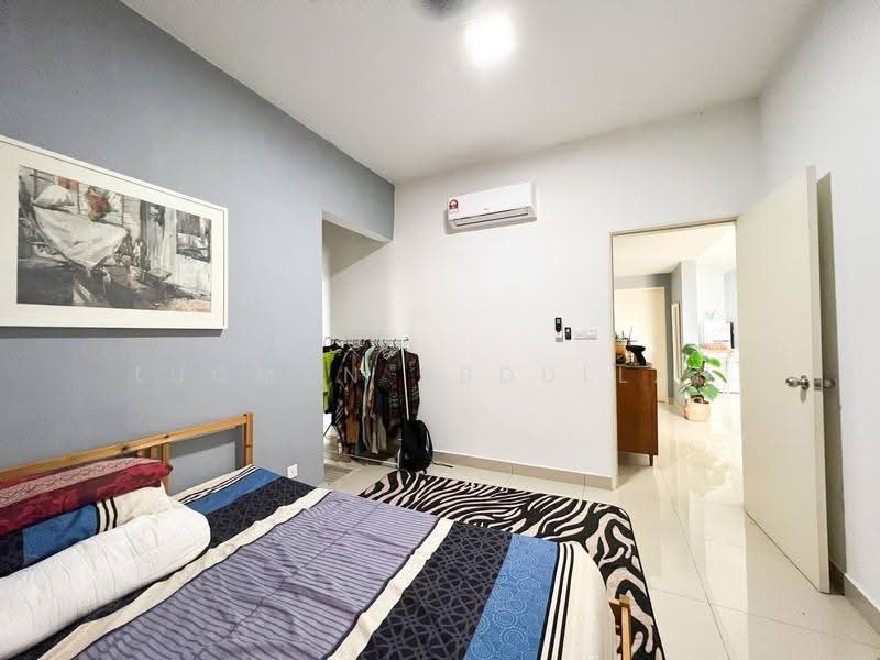 Condominium for Sale at Simfoni 1 - Luqman Abdullah - Bedroom - PropertyGuru.com.my