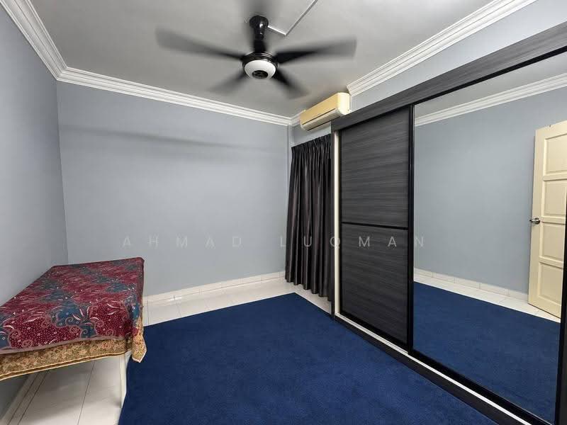 Apartment for Sale at Apartment Okid - Ahmad Luqman - Bedroom - PropertyGuru.com.my