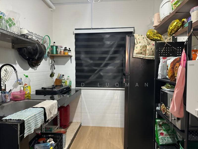 Apartment for Sale at Apartment Okid - Ahmad Luqman - Kitchen - PropertyGuru.com.my