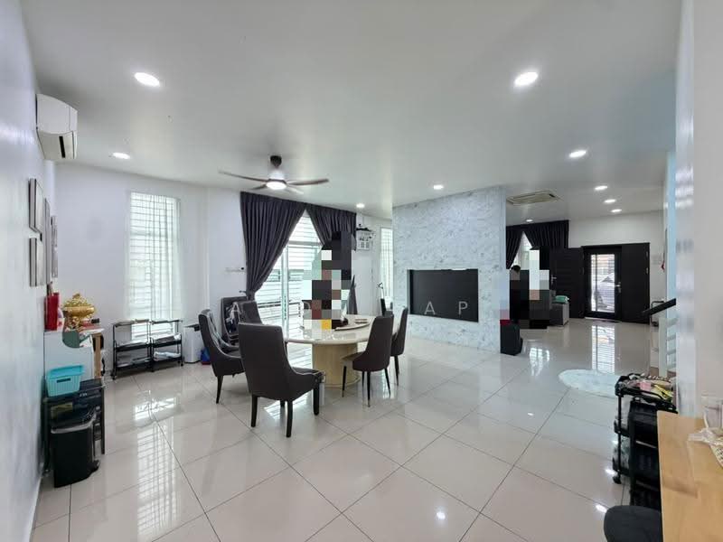 Rumah Banglo untuk Dijual di Rawang (Selangor) - Andy Yap - Living Room - PropertyGuru.com.my
