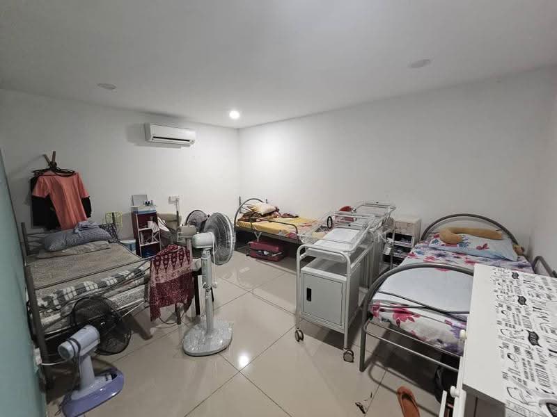 Banglo Pautan untuk Dijual di Residence 33 (Shah Alam) - Kenny Chen - Bedroom - PropertyGuru.com.my