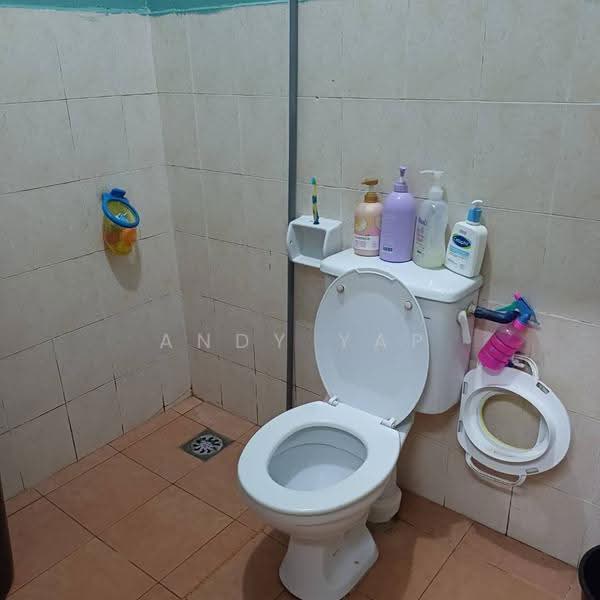 Rumah Bandar untuk Dijual di Rawang (Selangor) - Andy Yap - Bathroom - PropertyGuru.com.my