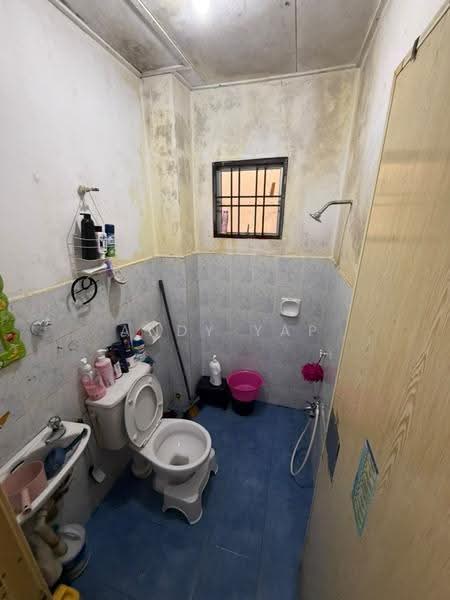 Rumah Bandar untuk Dijual di Rawang (Selangor) - Andy Yap - Bathroom - PropertyGuru.com.my