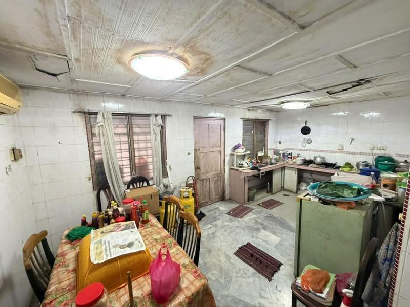 Rumah Teres untuk Dijual di Taman Bersatu (Rawang) - Andy Yap - Kitchen - PropertyGuru.com.my